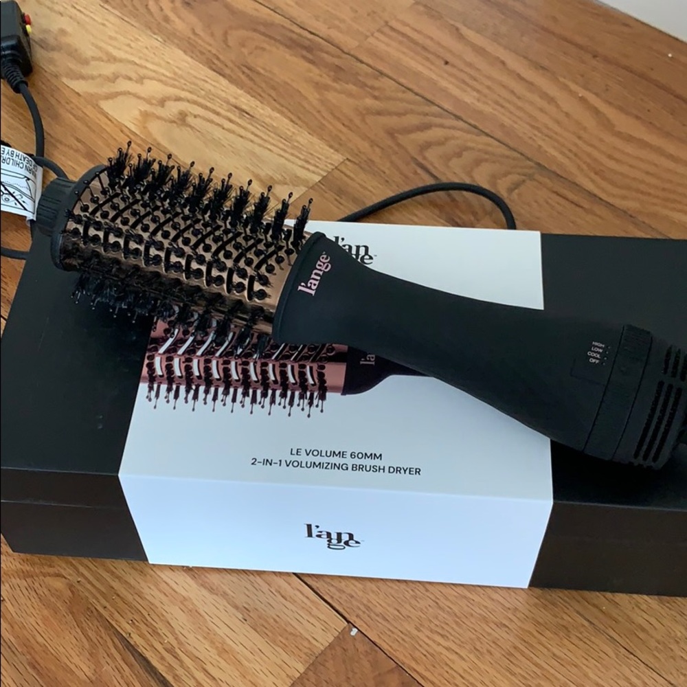 L’ange 2-in-1 Volumizing Brush Dryer